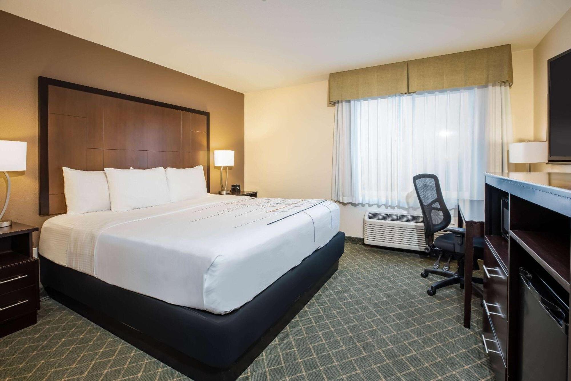 La Quinta By Wyndham Portland Airport Hotel Eksteriør billede